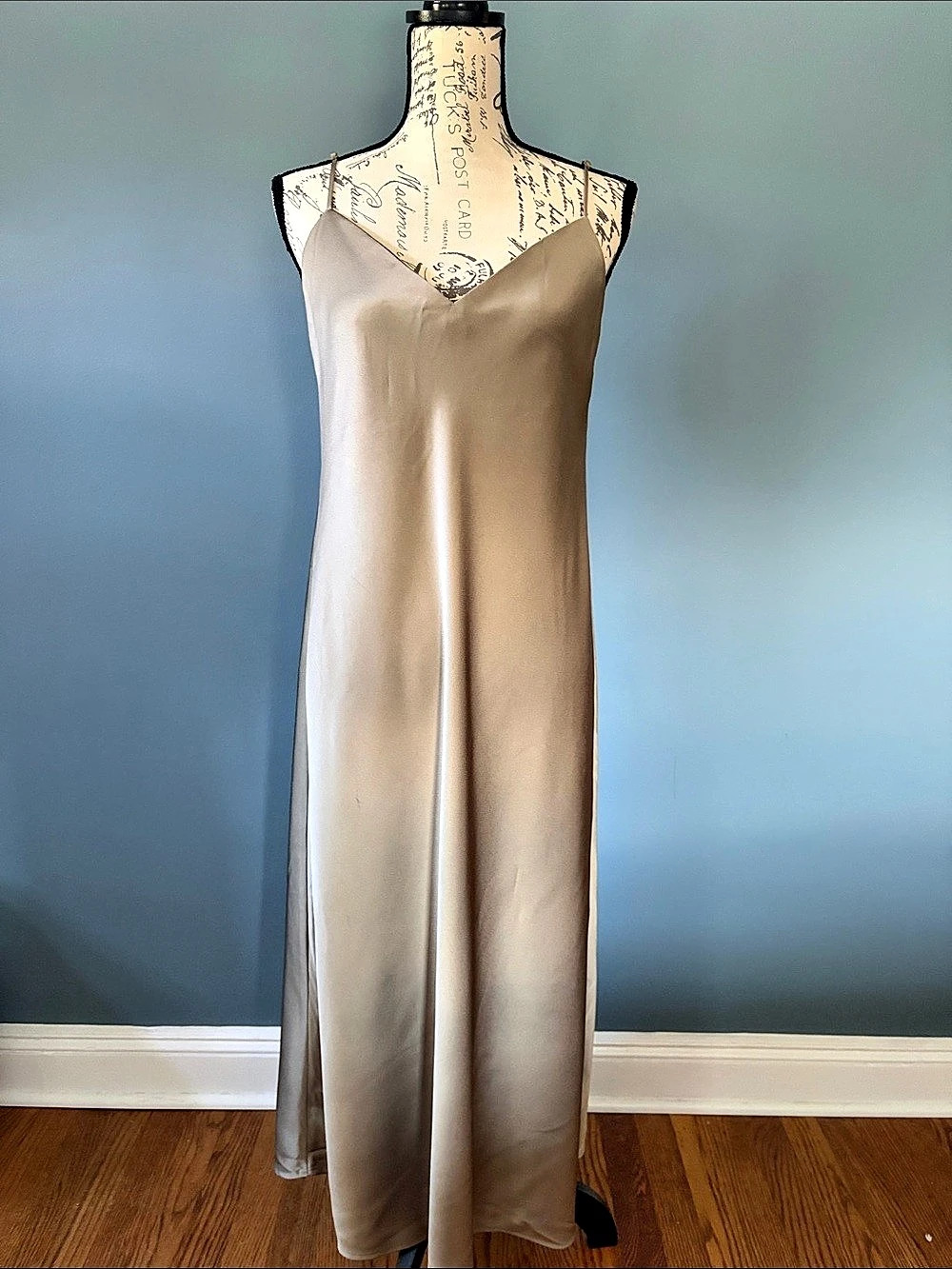 Uniqlo Satin Dress (Sleeveless) ) Satin Maxi Dress in Brown Size Medium Like New